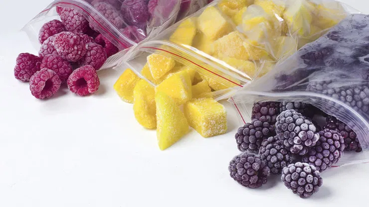 How To Best Eat Frozen Fruit
