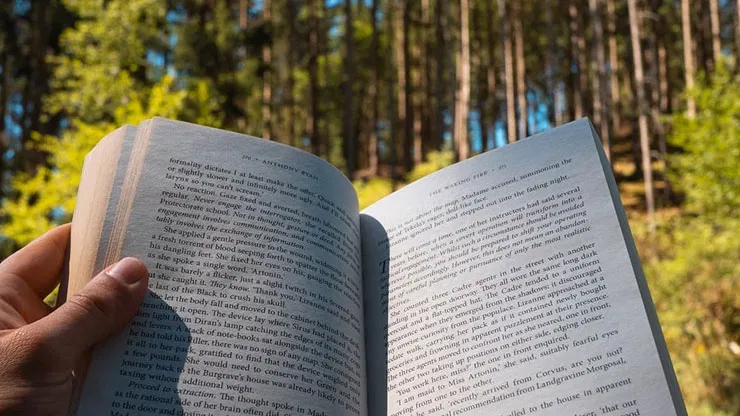 5 Mental Health Books You Should Be Reading Right Now