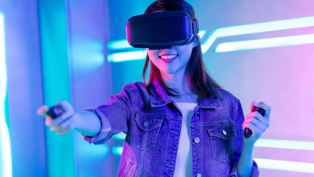 High-tech Ways To Explore a New Place