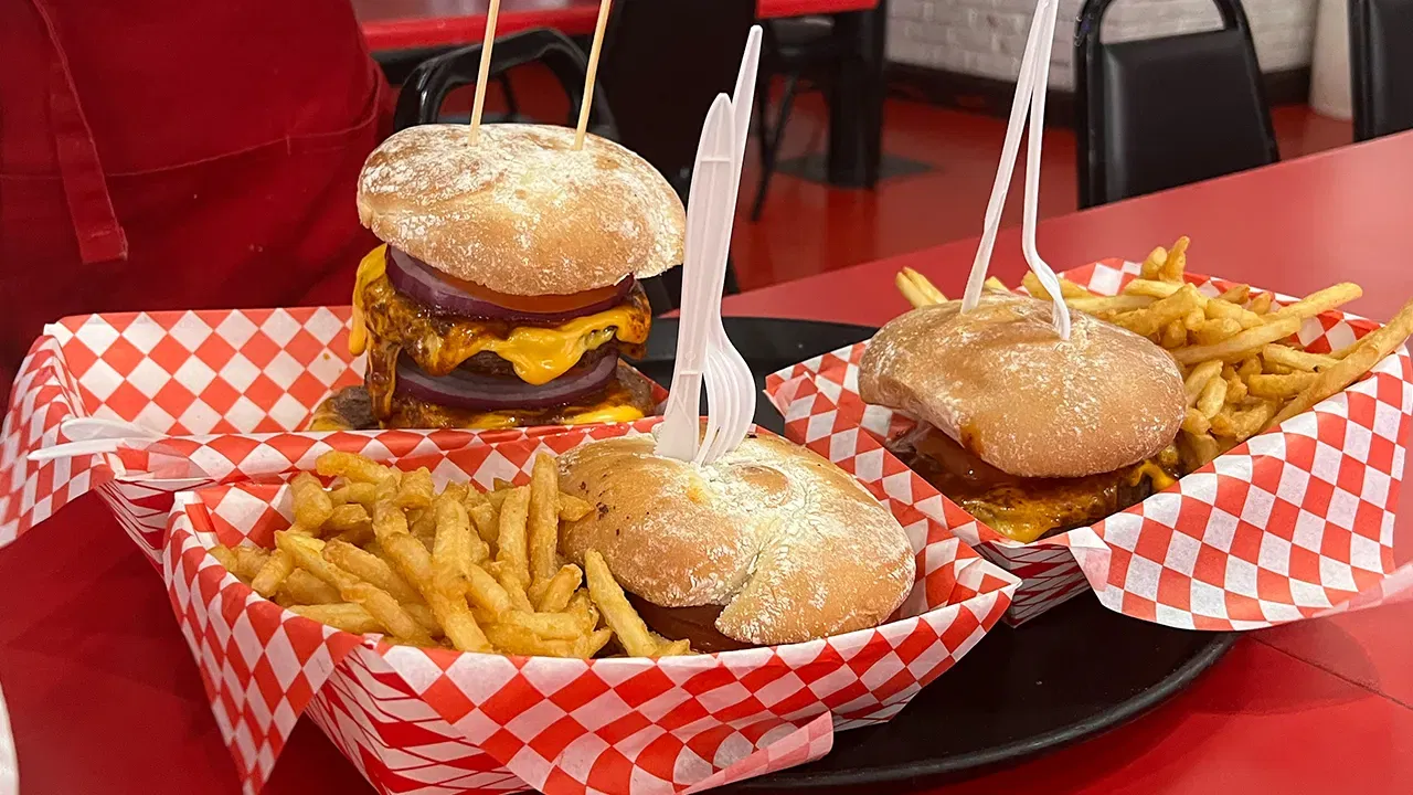 Heart Attack Grill Closes: 7 Lessons on Extreme Eating and Why We're Paying the Price