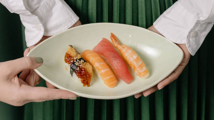 Can You Eat Leftover Sushi?