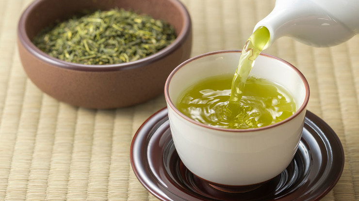 Does Green Tea Make You Poop?