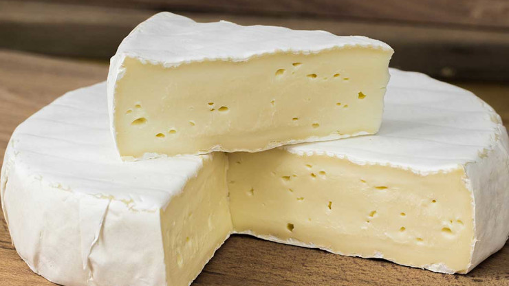 What Does Brie Cheese Taste Like?