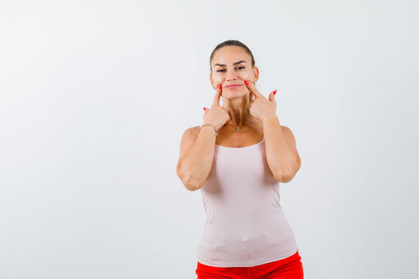 Best Jawline Exercises To Try At Home
