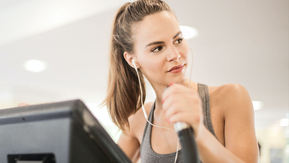 Heart-Healthy Habits: The Top Benefits of Cardio and HIIT Training