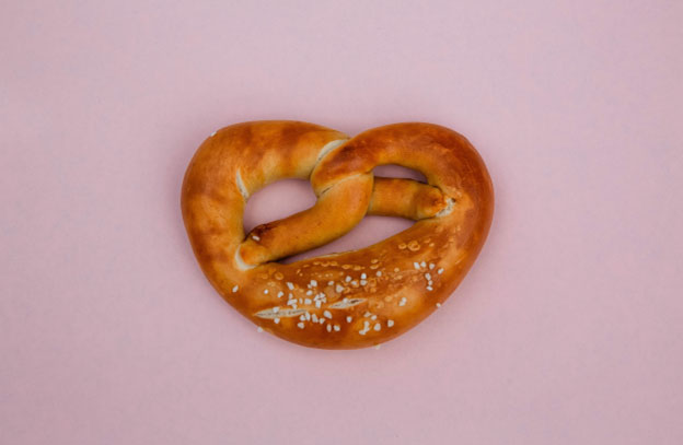 Can I find vegan pretzels at the grocery store