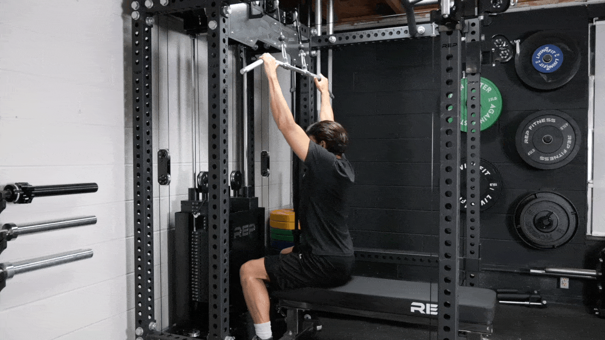 lat pulldown barbend movement gif masters