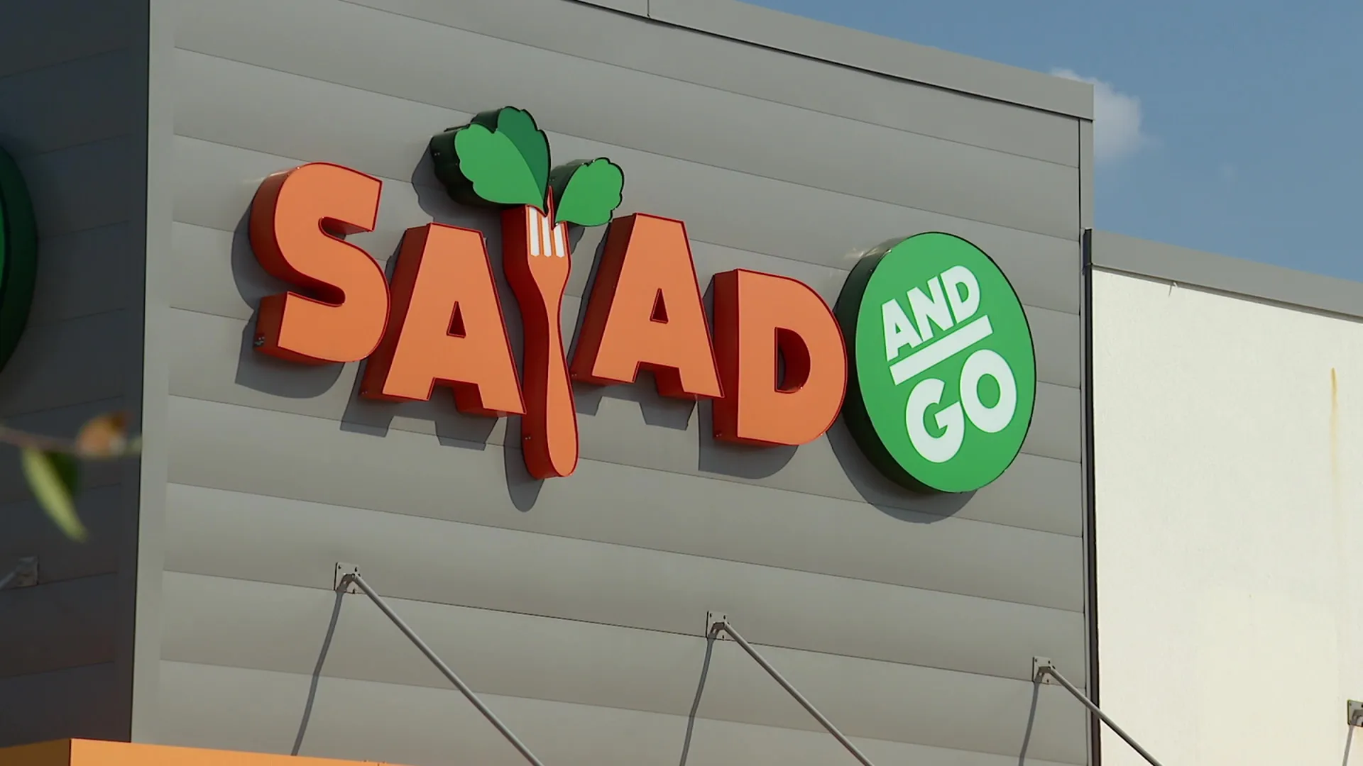 1768058396485_salad and go dfw 01